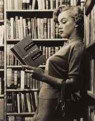 1951. Marilyn Monroe reading Arthur Miller’s adaptation of Ibsen’s An Enemy of the People (En Folkefiende).